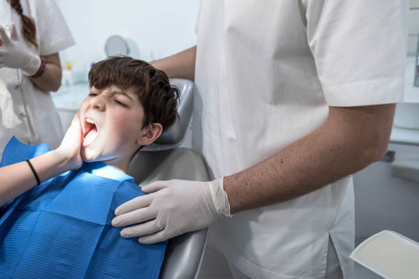 Best Emergency Treatment for Dental Infections or Abscesses in Clinton, IL